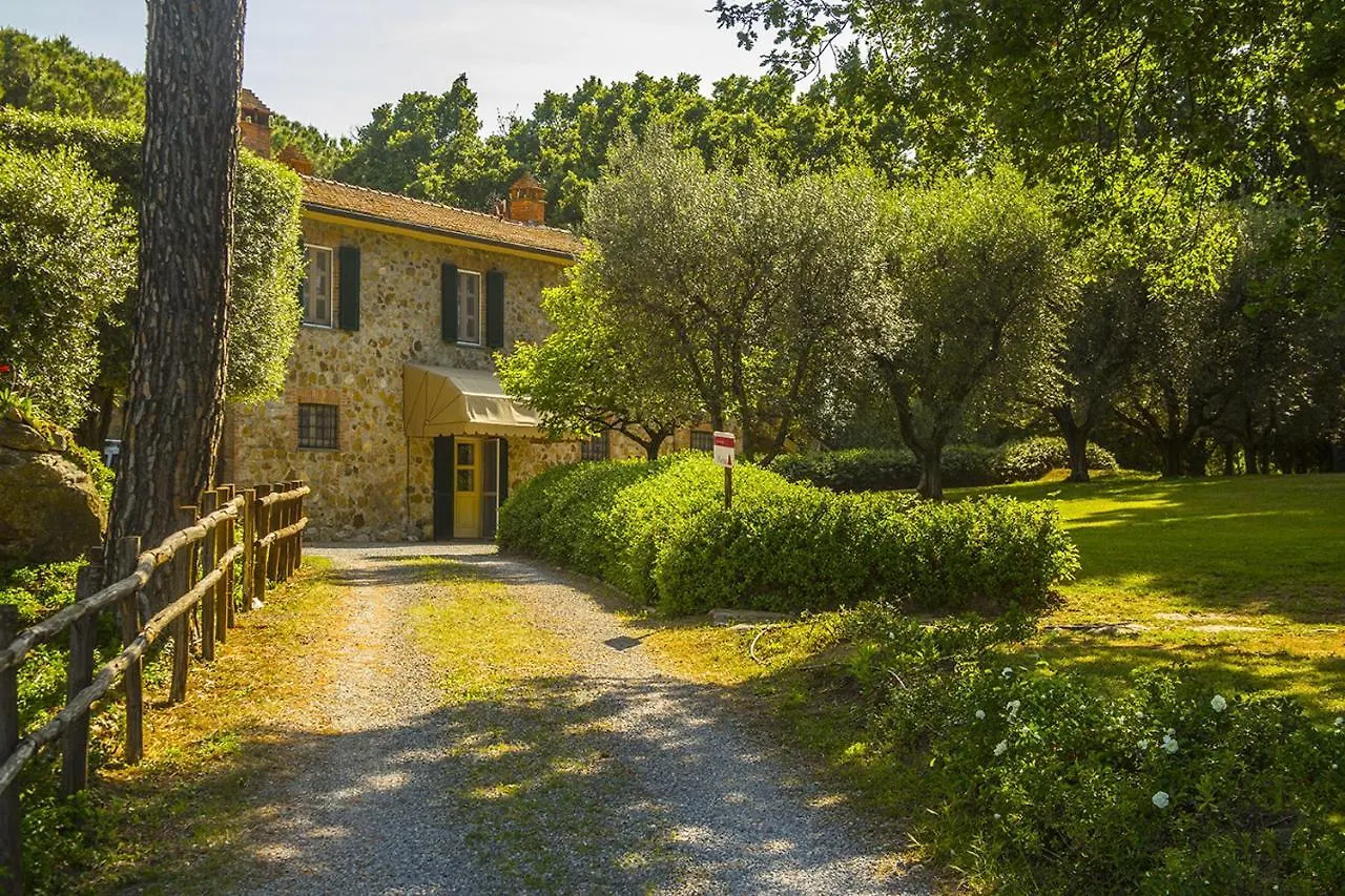 Fattoria Di Magliano Winery Villa Magliano in Toscana Farm stay